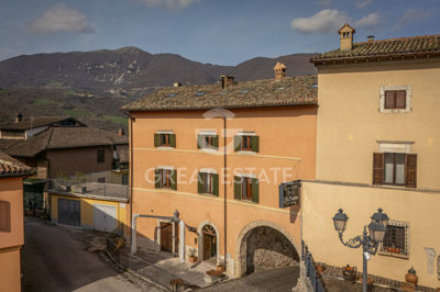 1 - Cerreto di Spoleto, Townhouse