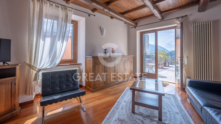 Image No.29-8 Bed Townhouse for sale