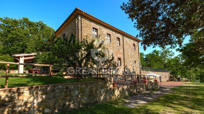 Image No.13-8 Bed Country House for sale