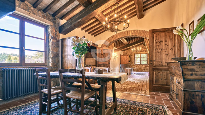 Image No.13-Maison de campagne de 6 chambres à vendre à Chianni