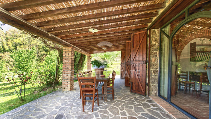 Image No.7-Maison de campagne de 6 chambres à vendre à Chianni