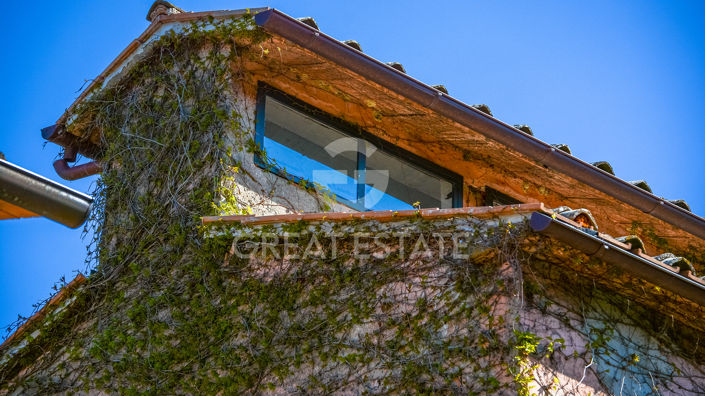 Image No.23-4 Bed Country House for sale