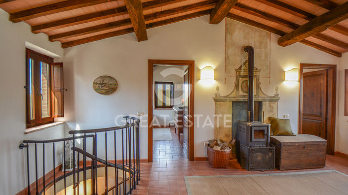 Image No.34-4 Bed Country House for sale