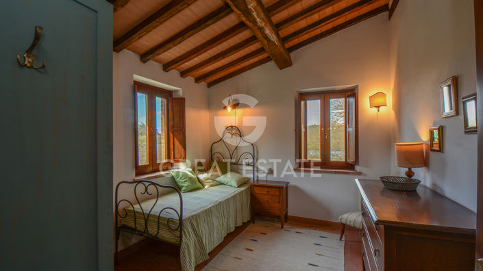 Image No.36-4 Bed Country House for sale