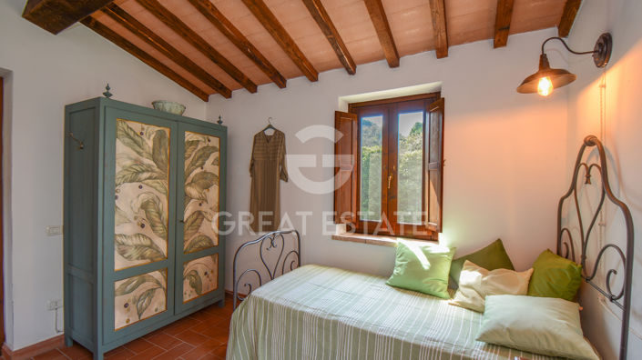 Image No.37-4 Bed Country House for sale