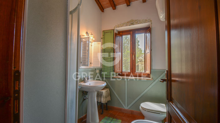 Image No.43-4 Bed Country House for sale