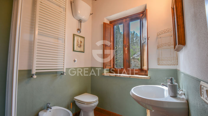 Image No.46-4 Bed Country House for sale