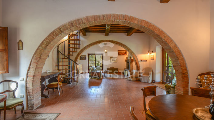 Image No.6-4 Bed Country House for sale