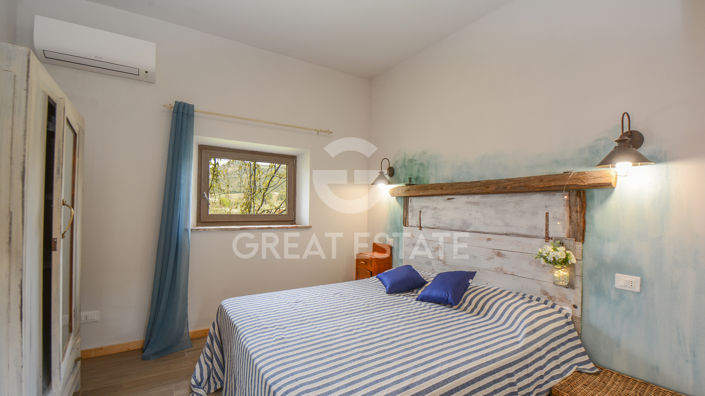 Image No.55-4 Bed Country House for sale