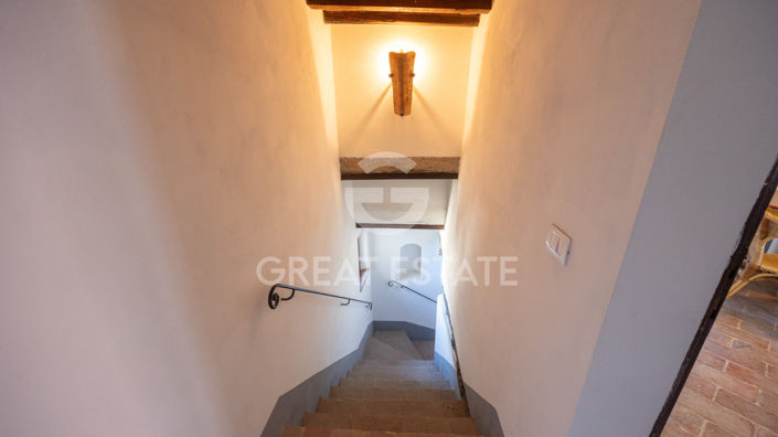 Image No.2-Appartement de 2 chambres à vendre à Montepulciano
