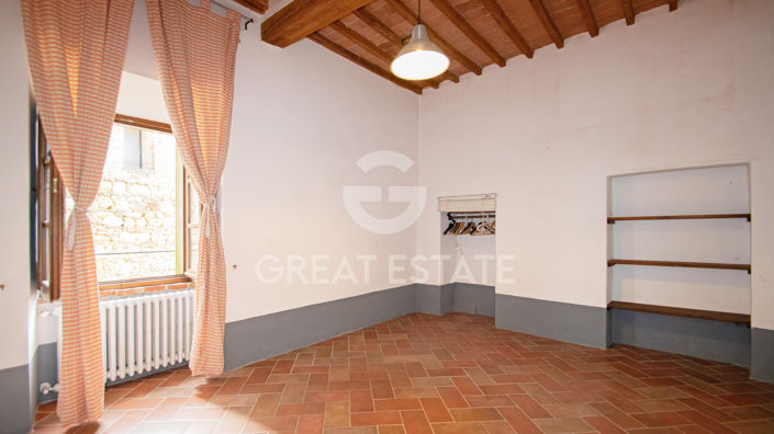 Image No.21-2 Bed Apartment for sale