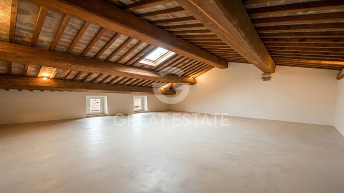 Image No.24-2 Bed Apartment for sale