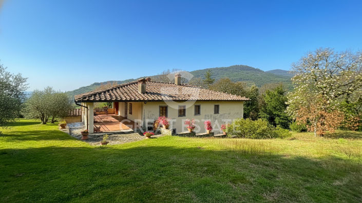 Image No.4-4 Bed Country House for sale