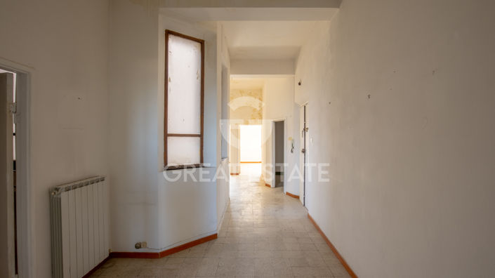 Image No.2-2 Bed Property for sale