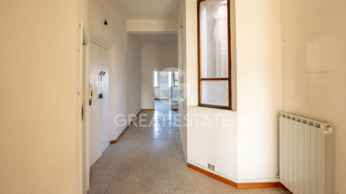 Image No.3-2 Bed Property for sale