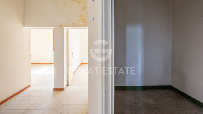 Image No.8-2 Bed Property for sale