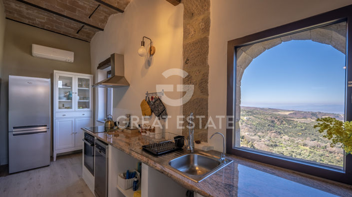 Image No.23-2 Bed Townhouse for sale