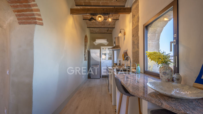 Image No.24-2 Bed Townhouse for sale