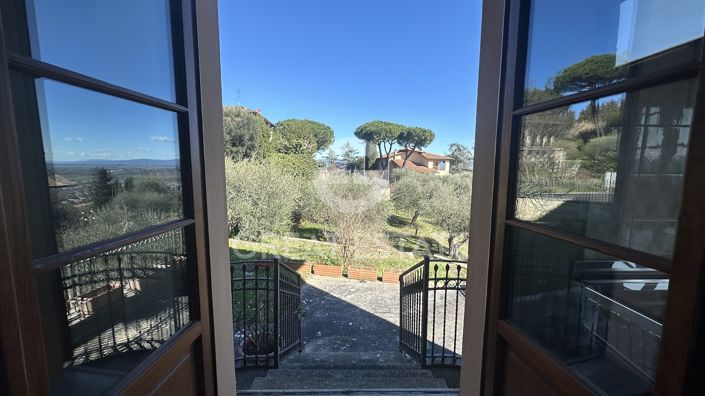 Image No.24-Maison de campagne de 3 chambres à vendre à Sinalunga