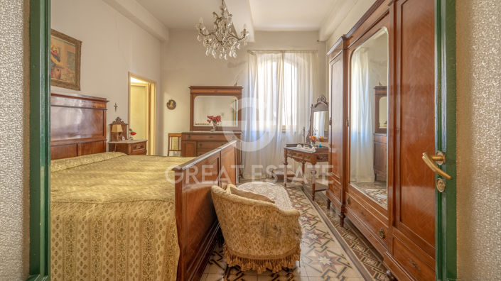 Image No.19-3 Bed Country House for sale