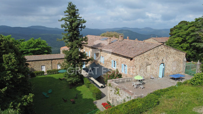 Image No.8-Maison de campagne de 12 chambres à vendre à Pomarance