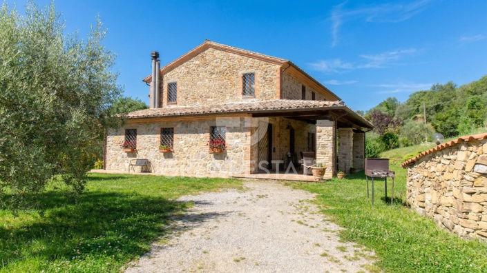 Image No.15-3 Bed Country House for sale