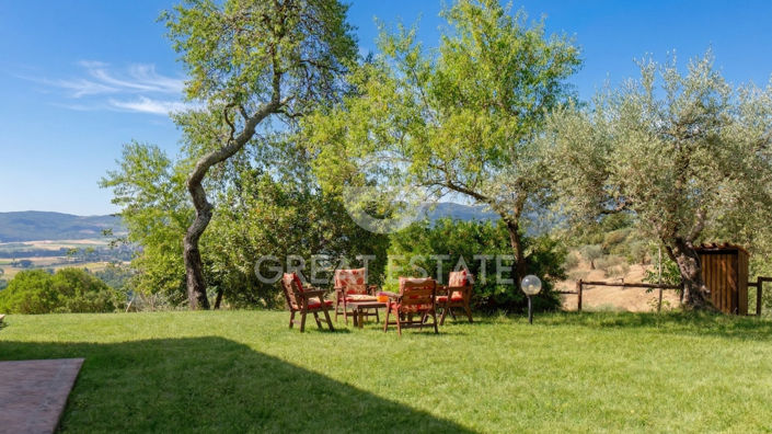 Image No.22-3 Bed Country House for sale