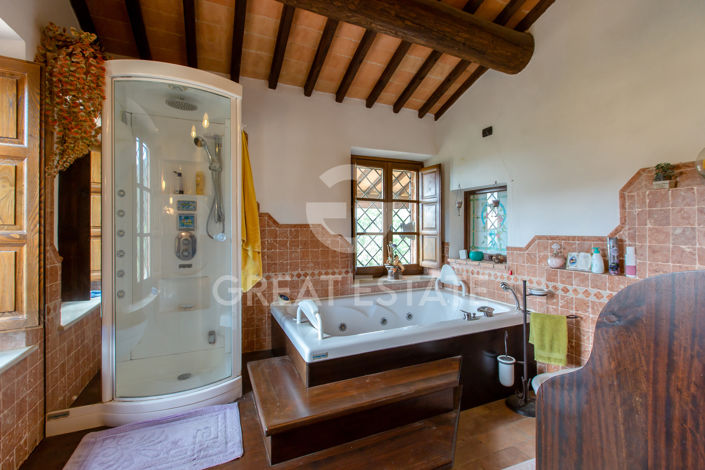 Image No.39-3 Bed Country House for sale