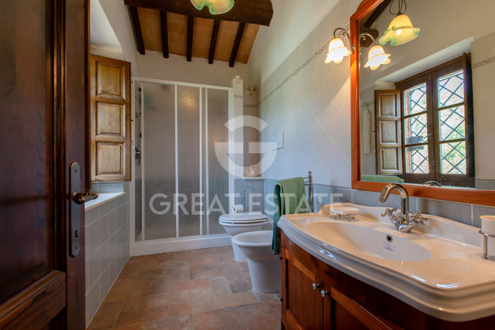 Image No.41-3 Bed Country House for sale