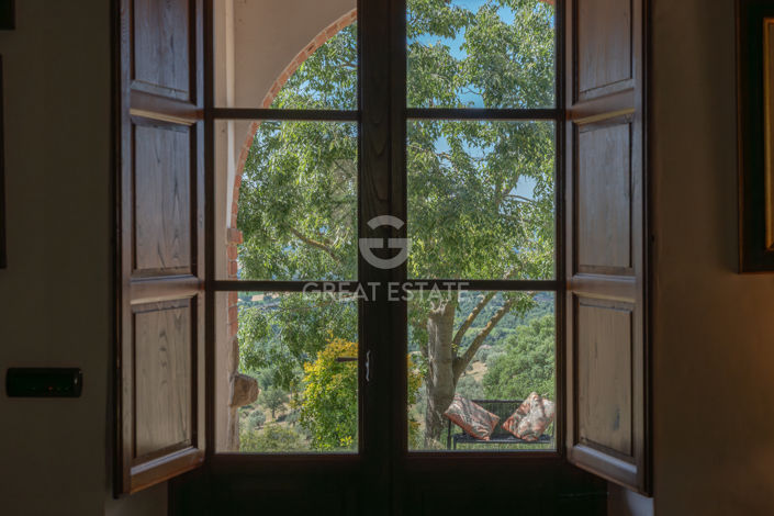 Image No.44-3 Bed Country House for sale