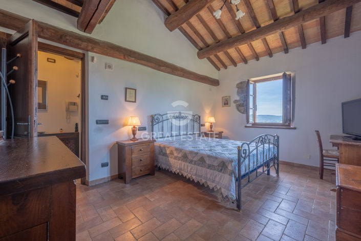 Image No.45-Maison de campagne de 3 chambres à vendre à Panicale