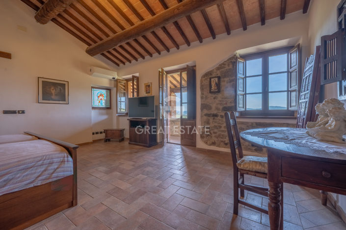 Image No.49-Maison de campagne de 3 chambres à vendre à Panicale