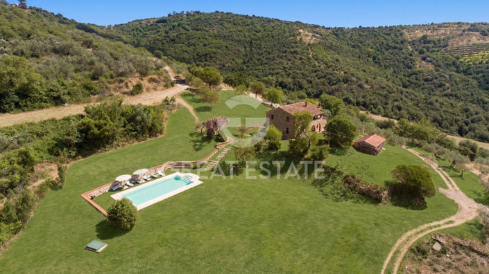 Image No.9-3 Bed Country House for sale