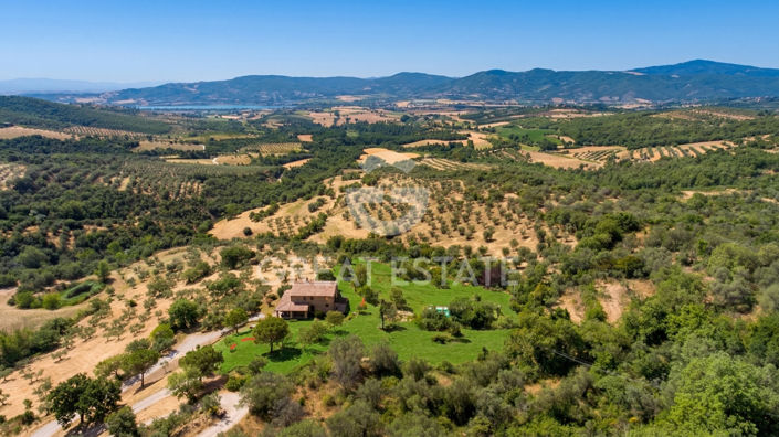 Image No.10-3 Bed Country House for sale