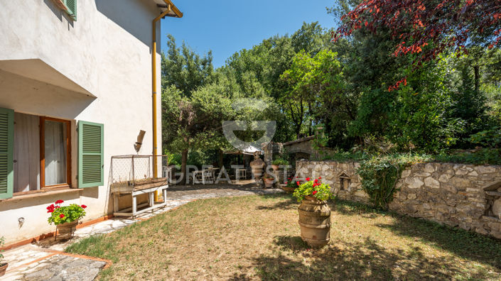 Image No.15-5 Bed Villa for sale