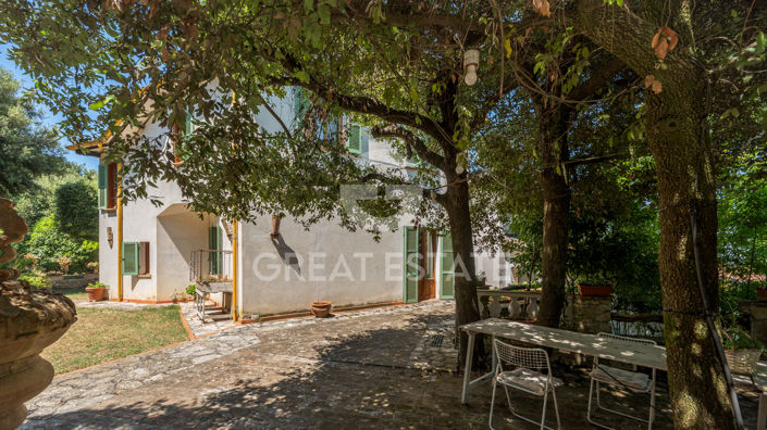 Image No.18-5 Bed Villa for sale