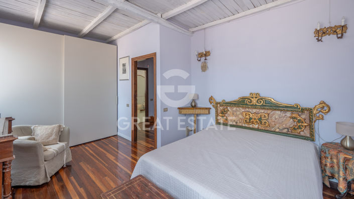 Image No.32-5 Bed Villa for sale