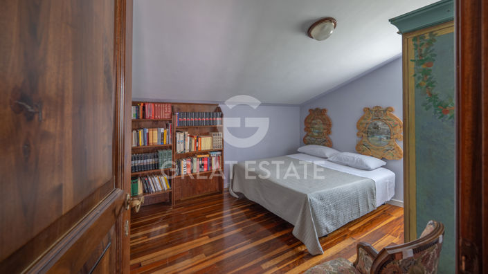 Image No.34-5 Bed Villa for sale