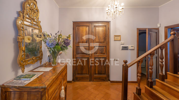 Image No.38-5 Bed Villa for sale