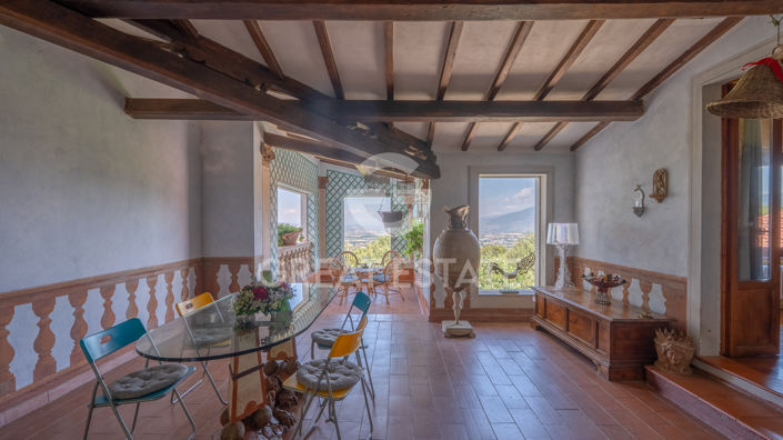 Image No.44-5 Bed Villa for sale