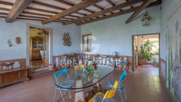 Image No.48-5 Bed Villa for sale