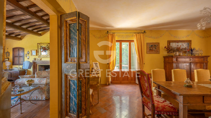 Image No.6-5 Bed Villa for sale