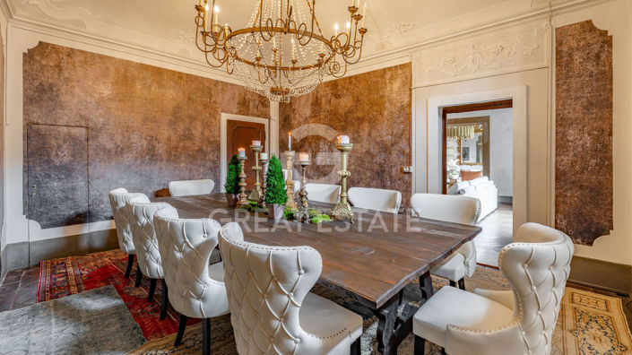 Image No.12-Maison de campagne de 4 chambres à vendre à Castiglion Fiorentino