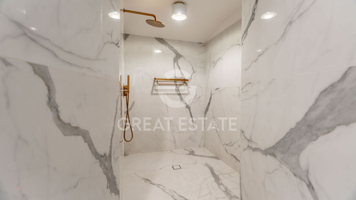 Image No.25-Maison de campagne de 4 chambres à vendre à Castiglion Fiorentino