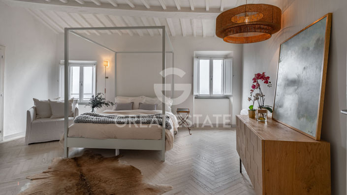 Image No.28-Maison de campagne de 4 chambres à vendre à Castiglion Fiorentino