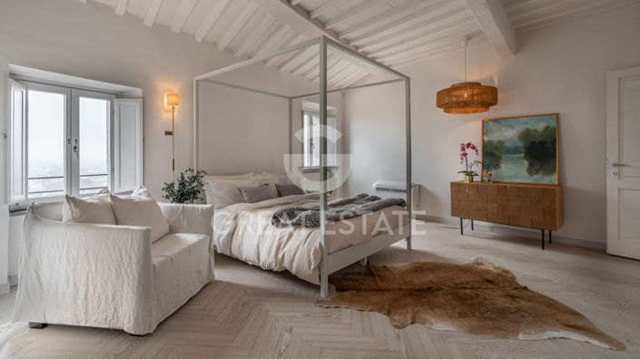 Image No.29-Maison de campagne de 4 chambres à vendre à Castiglion Fiorentino