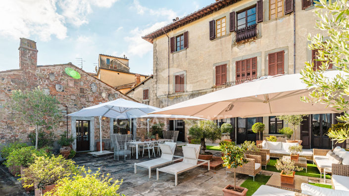 Image No.33-Maison de campagne de 4 chambres à vendre à Castiglion Fiorentino