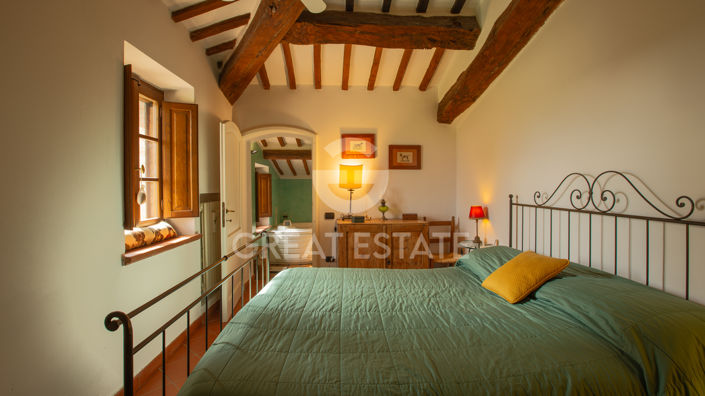 Image No.18-4 Bed Country House for sale