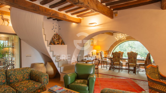 Image No.6-4 Bed Country House for sale