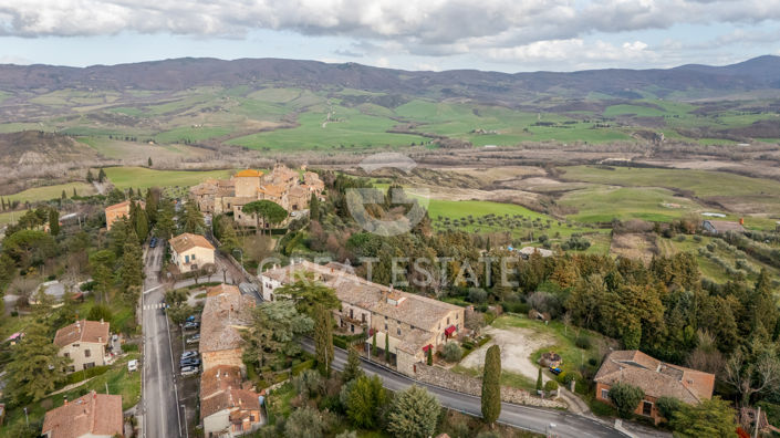 Image No.11-5 Bed Country House for sale